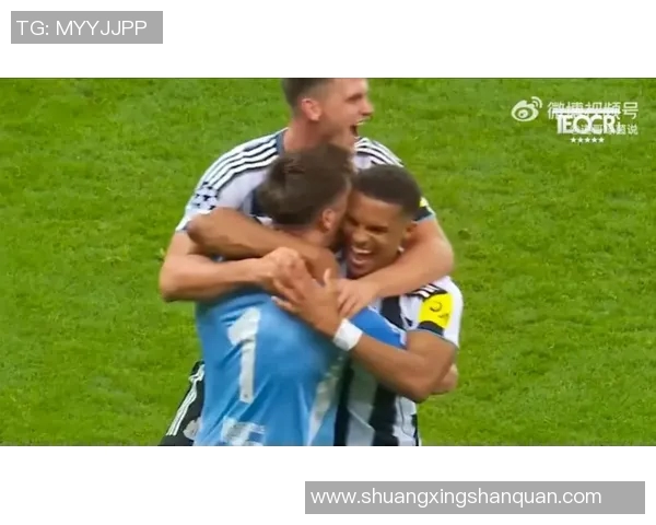 足球明星精彩瞬间大集合创意视频盘点带你领略球场魅力与激情 足球明星精彩瞬间大集合创意视频盘点带你领略球场魅力与激情